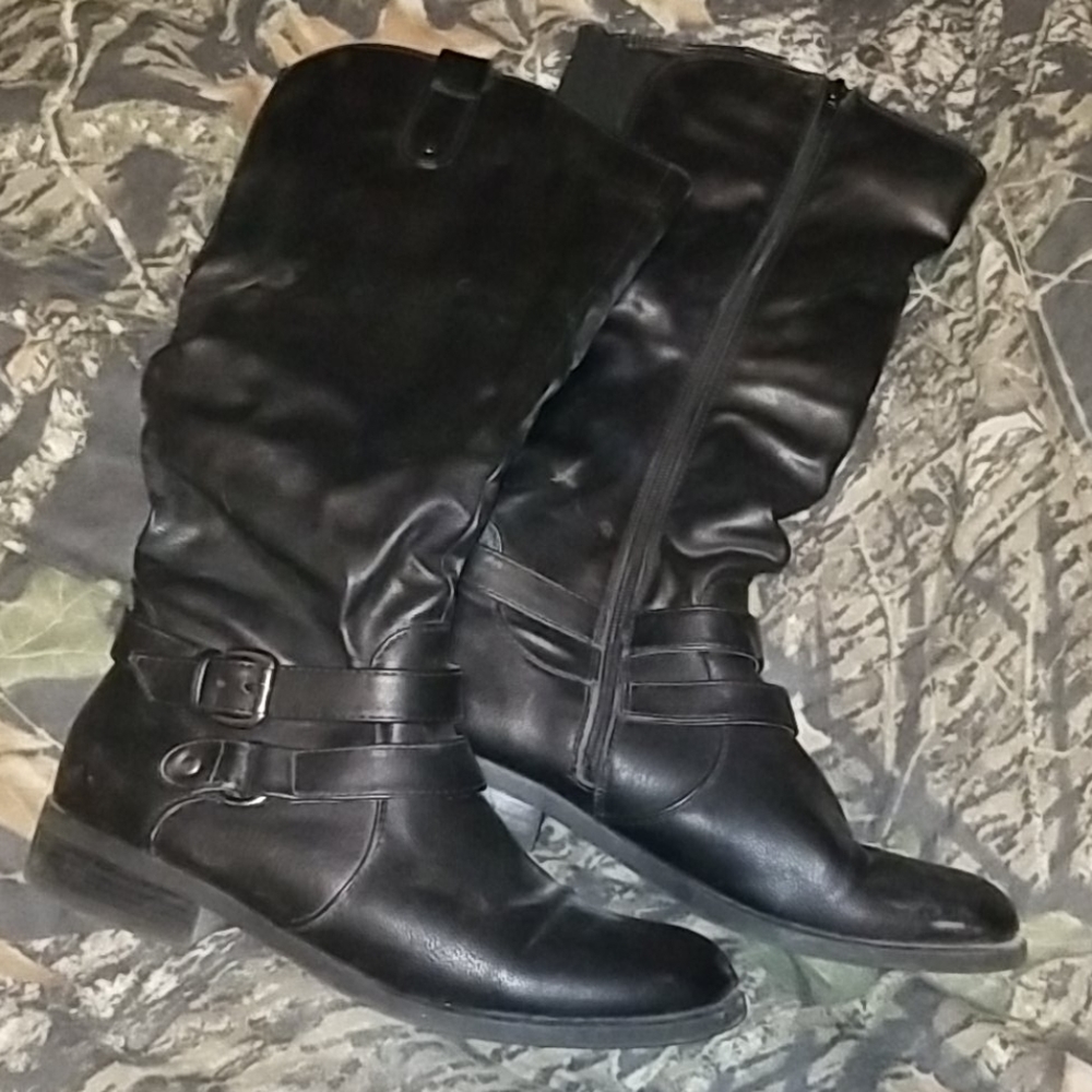 Slouch Boot